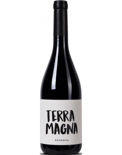 TERRA MAGNA RESERVA 2015 75cl Red Wine